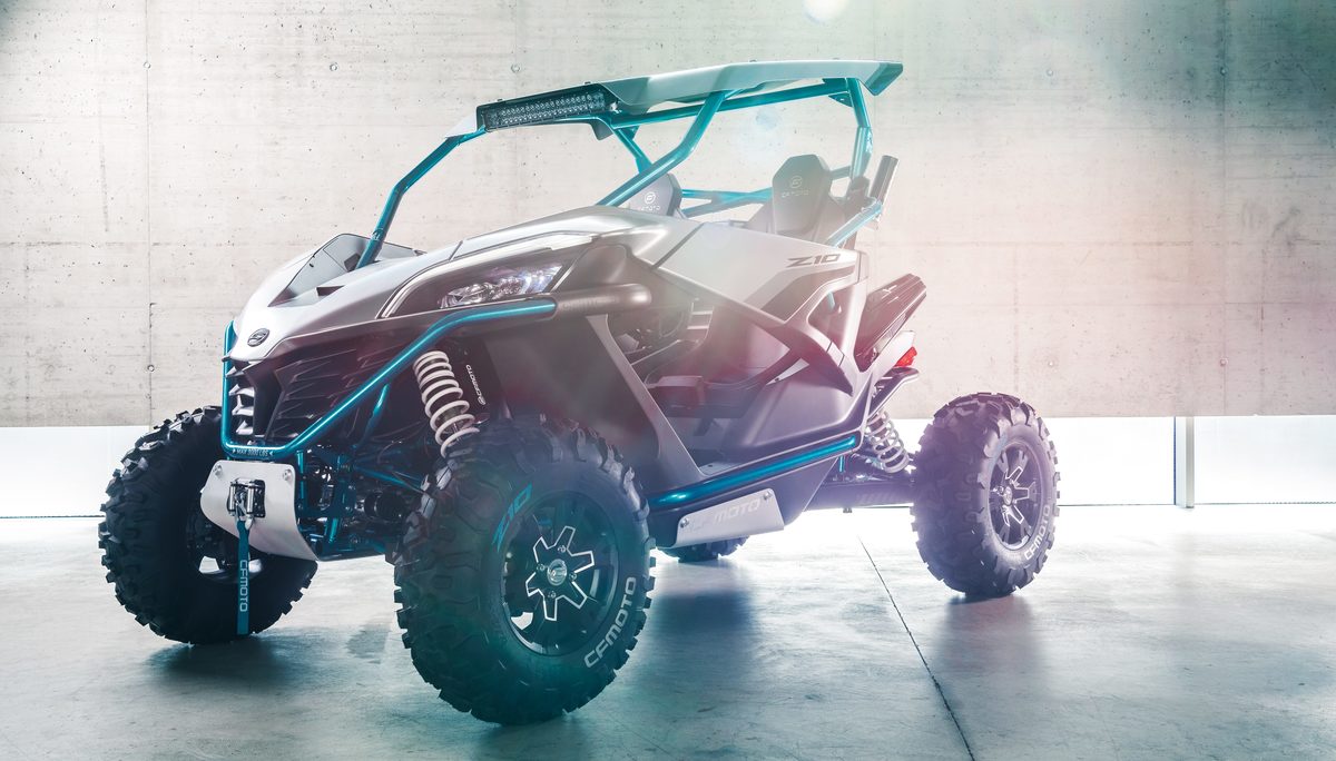 CFMOTO Z10 SSV front three quarter view with lens flare