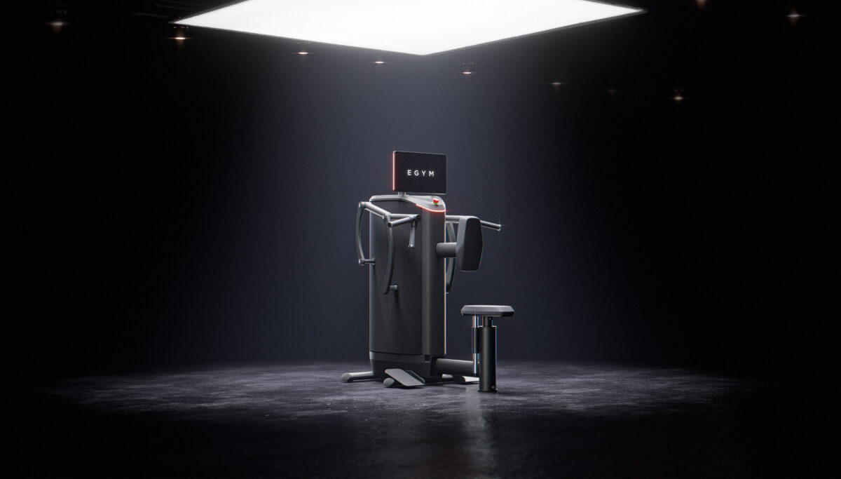 OG.2_Egym_M6_seated_row_studio_lighting_header_Landscape