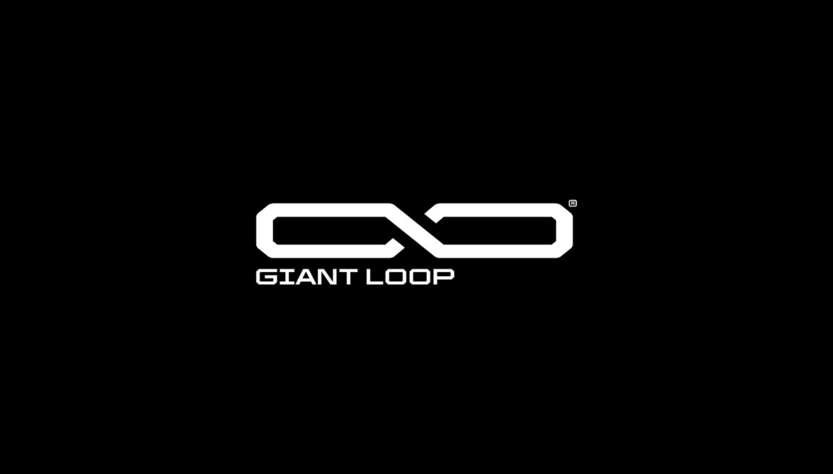 OG_Giant_Loop_Motorcycle_luggage_brand_logo_communication_by_KISKA_Landscape