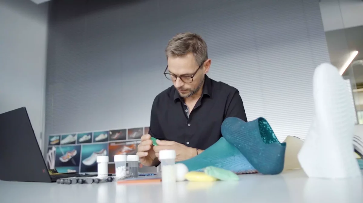 Stephan Lintner analysing materials used for the Adidas EU Sport Infinity R&D Project